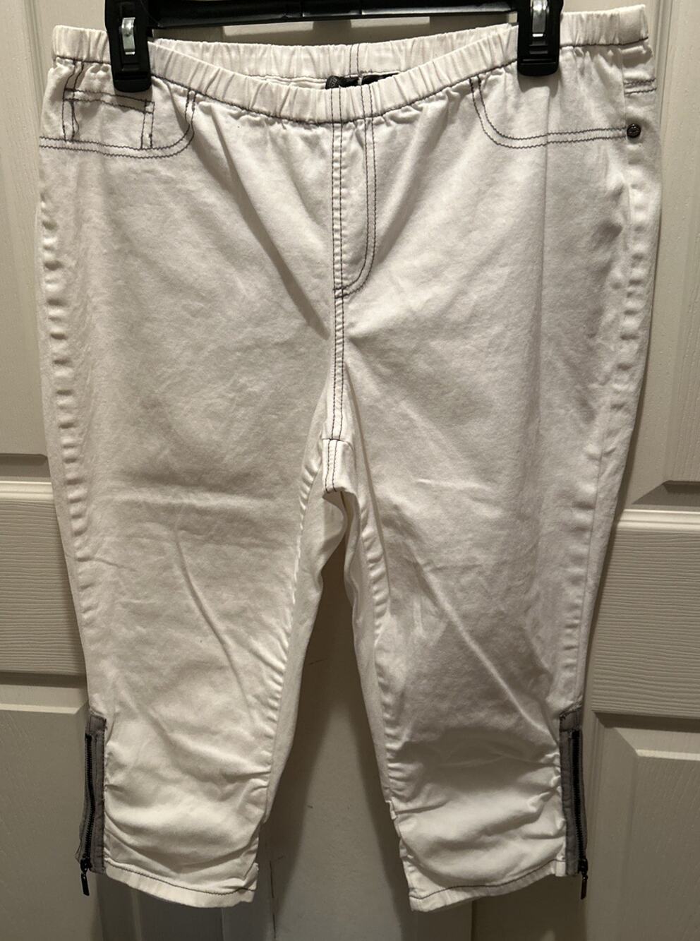 Bisou Bisou White Women's Sz XL Crop Fit Jeans